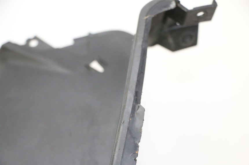 photo de TABLIER INTERIEUR YAMAHA X-MAX XMAX 125 (2010 - 2014)