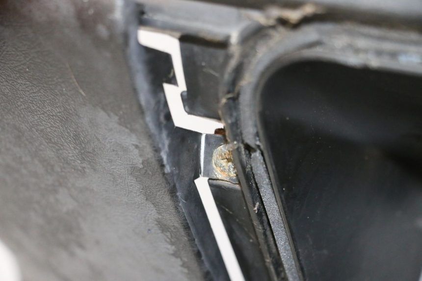 photo de TABLIER INTERIEUR YAMAHA X-MAX XMAX 250 (2006 - 2009)