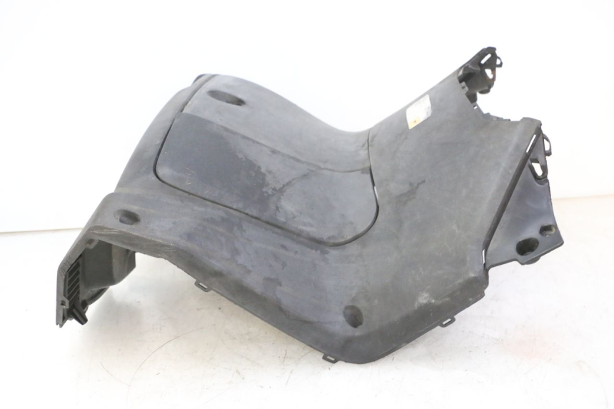 photo de TABLIER INTERIEUR YAMAHA X-MAX XMAX 250 (2006 - 2009)