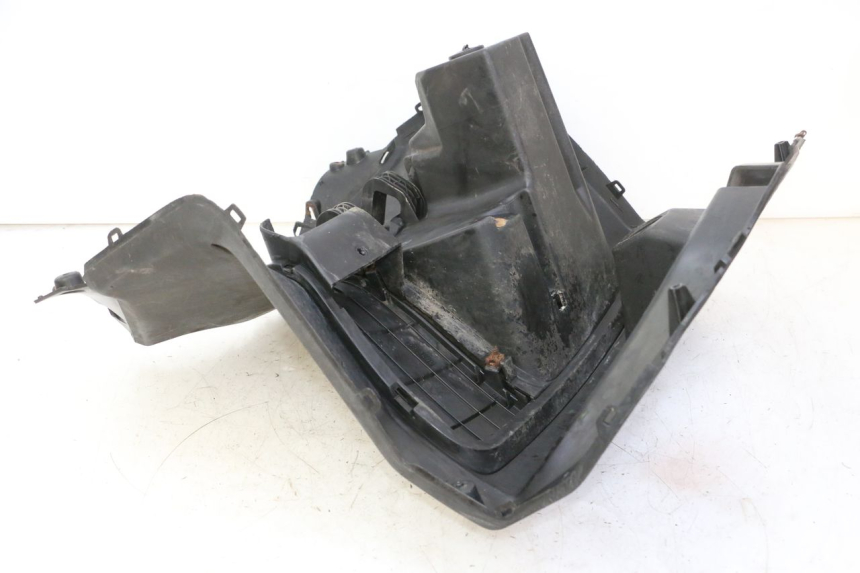 photo de TABLIER INTERIEUR YAMAHA X-MAX XMAX 250 (2006 - 2009)