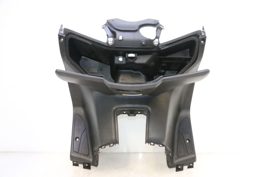photo de TABLIER INTERIEUR YAMAHA X-MAX XMAX 125 (2010 - 2013) - Zoom état d’usage