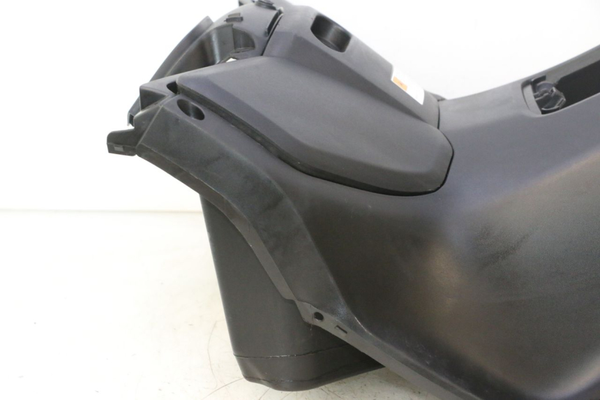 photo de TABLIER INTERIEUR YAMAHA X-MAX XMAX 125 (2010 - 2013) - Pièce contrôlée