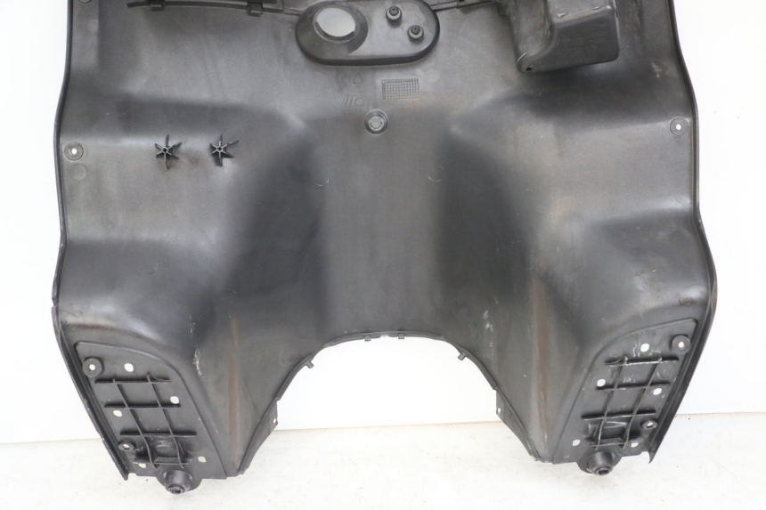 photo de TABLIER INTERIEUR PIAGGIO X8 125 (2004 - 2007)