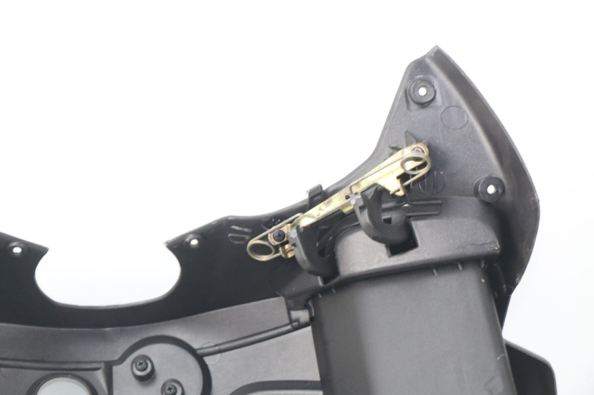 photo de TABLIER INTERIEUR PIAGGIO X9 125 (2000 - 2003)