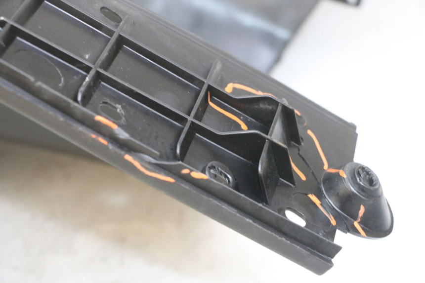 photo de TABLIER INTERIEUR PIAGGIO XEVO - X EVO 125 (2007 - 2016)