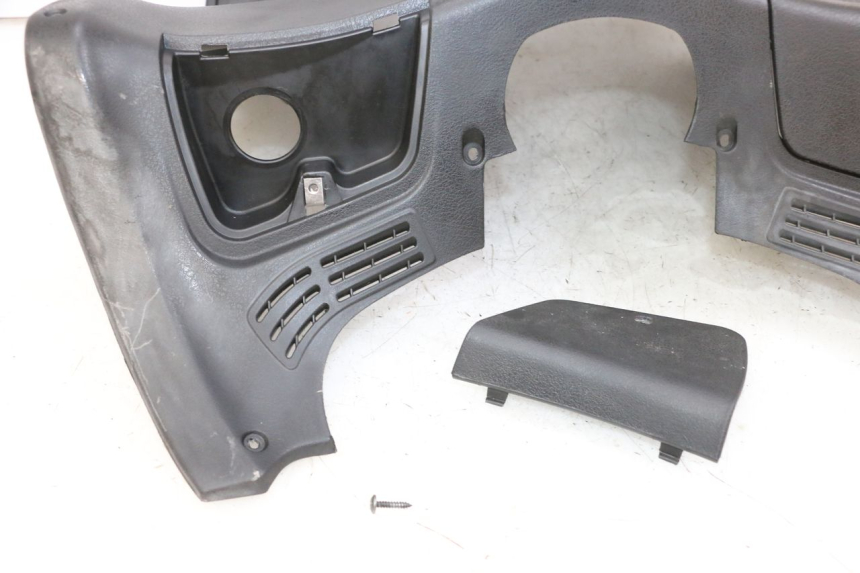 photo de TABLIER INTERIEUR PIAGGIO XEVO - X EVO 125 (2007 - 2016) - Autre angle de vue