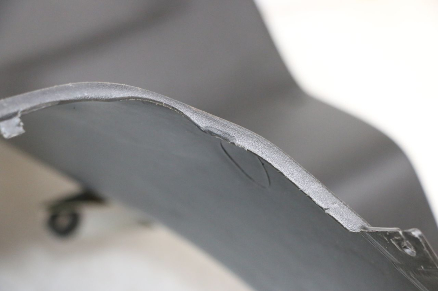 photo de TABLIER INTERIEUR PIAGGIO XEVO - X EVO 125 (2007 - 2016) - Autre angle de vue