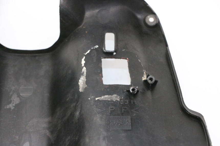 photo de TABLIER INTERIEUR YAMAHA AEROX 50 (1997 - 2006)