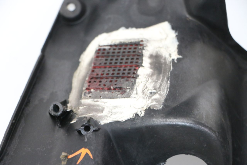 photo de TABLIER INTERIEUR YAMAHA AEROX 50 (1997 - 2006)