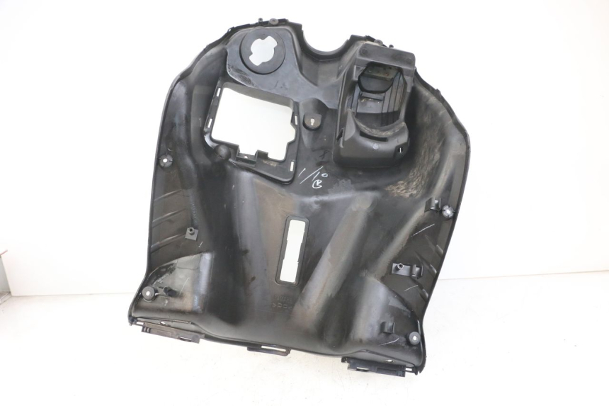 photo de TABLIER INTERIEUR YAMAHA CYGNUS X 125 (2004 - 2007)