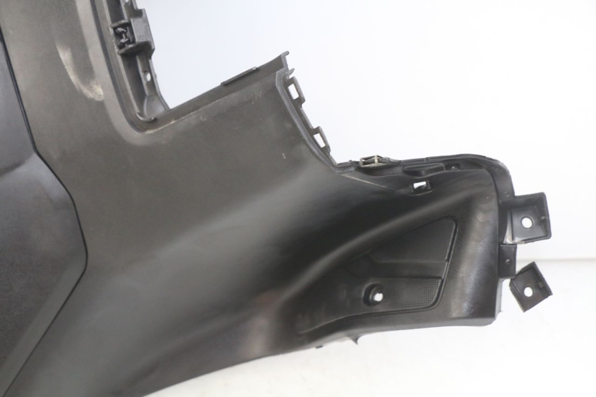 photo de TABLIER INTERIEUR YAMAHA X-MAX XMAX 125 (2010 - 2014)