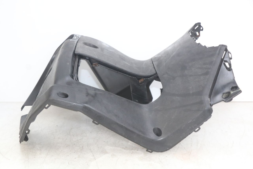 photo de TABLIER INTERIEUR YAMAHA X-MAX XMAX 250 (2006 - 2009)