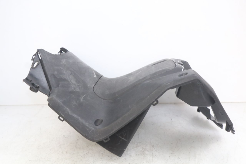 photo de TABLIER INTERIEUR YAMAHA X-MAX XMAX 250 (2006 - 2009)