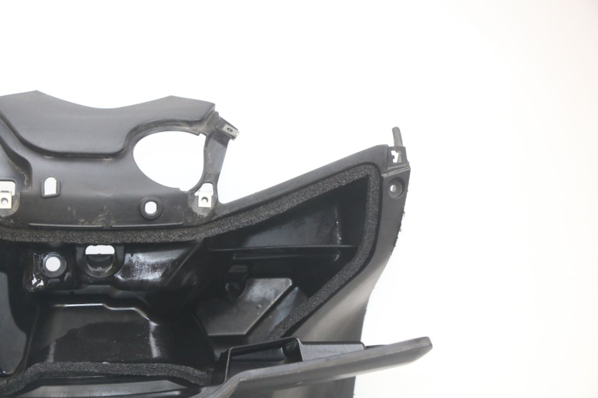 photo de TABLIER INTERIEUR YAMAHA X-MAX XMAX 125 (2010 - 2014)