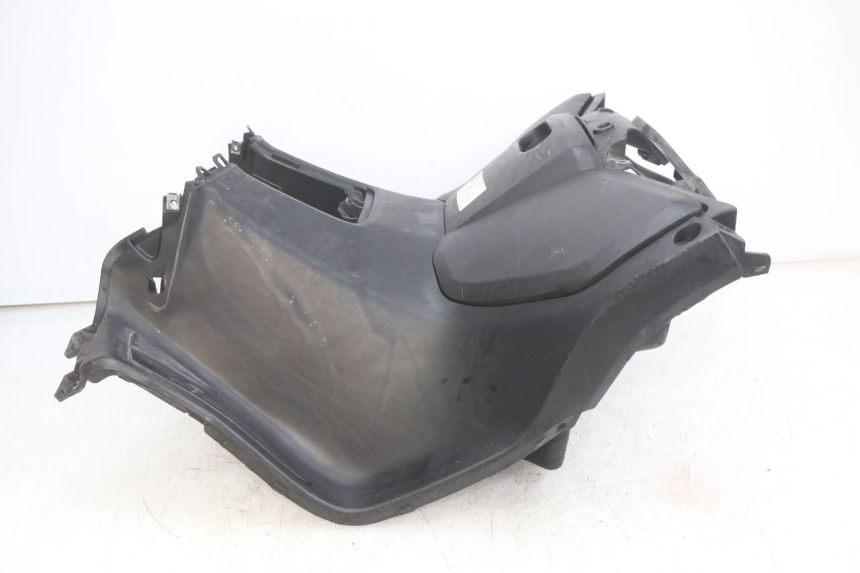 photo de TABLIER INTERIEUR YAMAHA X-MAX XMAX 125 (2010 - 2014)