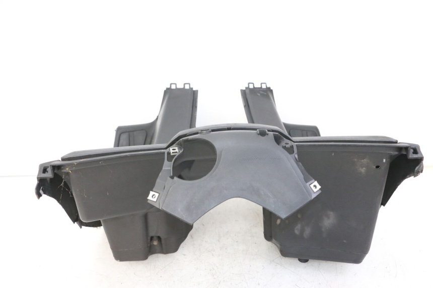 photo de TABLIER INTERIEUR YAMAHA X-MAX XMAX ABS 250 (2010 - 2014)