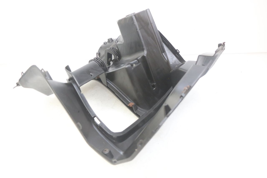 photo de TABLIER INTERIEUR YAMAHA XMAX X-MAX 125 (2006 - 2009)