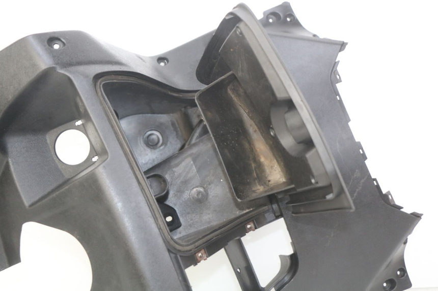 photo de TABLIER INTERIEUR YAMAHA XMAX X-MAX 125 (2006 - 2009)
