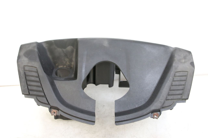 photo de TABLIER INTERIEUR YAMAHA XMAX X-MAX 125 (2006 - 2009)