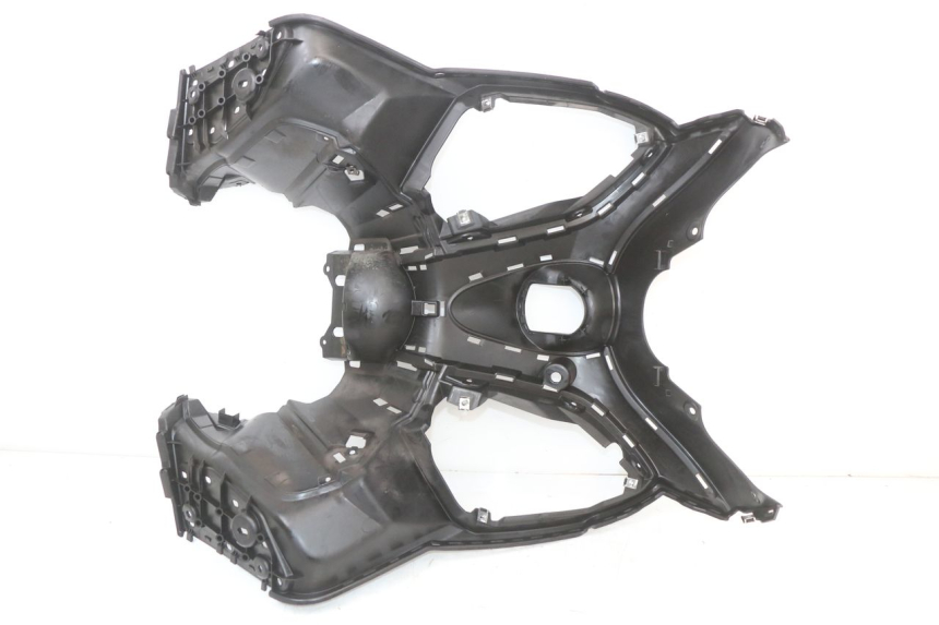 photo de TABLIER INTERIEUR YAMAHA XMAX X-MAX ABS 125 (2017 - 2020)