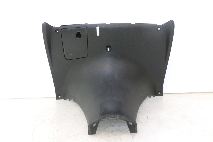 photo de TABLIER INTERIEUR YAMAHA YP MAJESTY 125 (2002 - 2006) - Vue principale