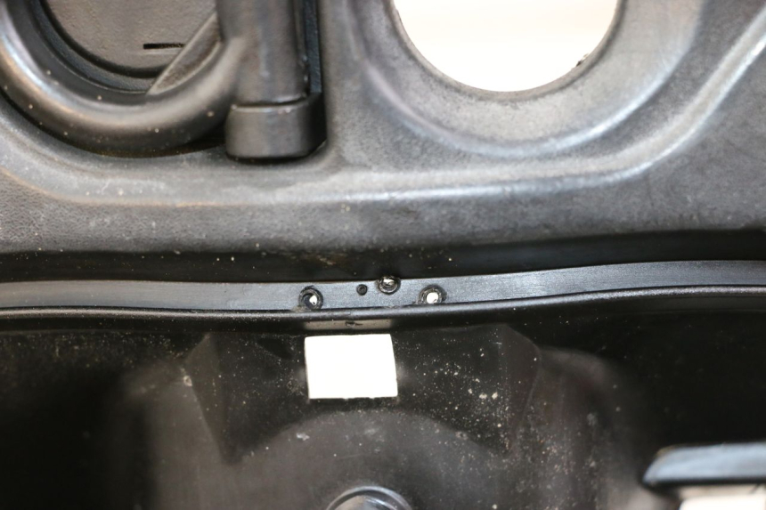 photo de TABLIER INTERIEUR PIAGGIO ZIP 4T 50 (2018 - 2020) - Pièce contrôlée