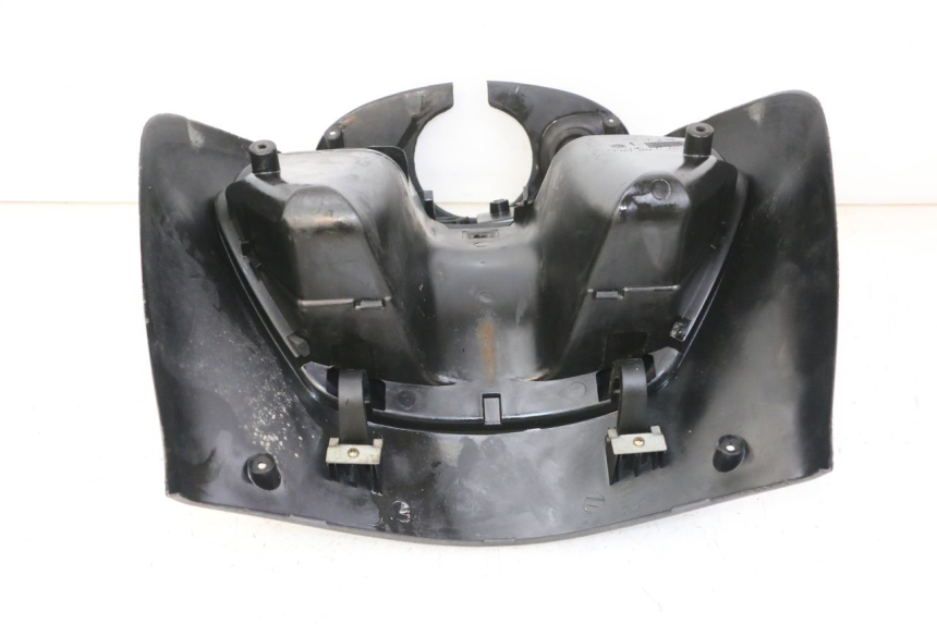 photo de TABLIER INTERIEUR PIAGGIO ZIP 4T 50 (2018 - 2020) - Détails caractéristiques