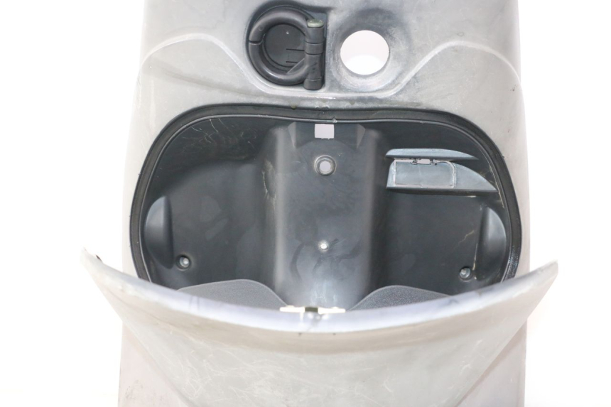 photo de TABLIER INTERIEUR PIAGGIO ZIP 4T 50 (2006 - 2017) - Autre angle de vue