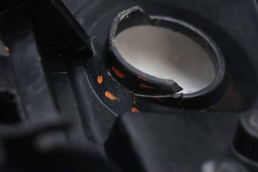 photo de TABLIER INTERIEUR PIAGGIO ZIP 4T 50 (2018 - 2020) - Inspection visuelle