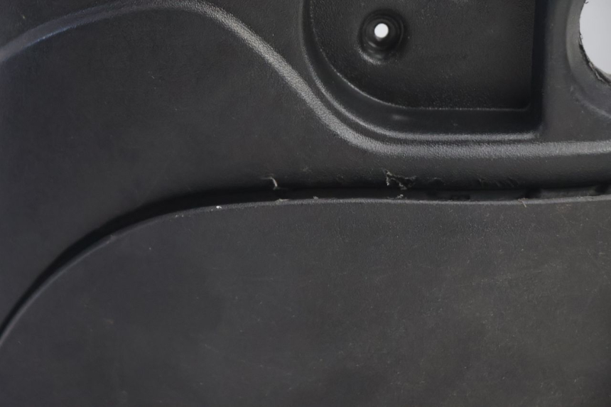 photo de TABLIER INTERIEUR PIAGGIO ZIP 4T 50 (2018 - 2020) - Autre angle de vue