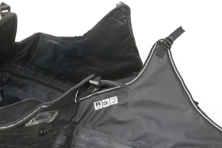 photo de TABLIER PROTECTION PIAGGIO MP3 HPE 310 (2024 - 2025)