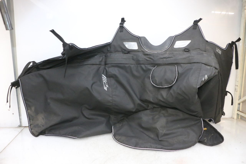 photo de TABLIER PROTECTION PIAGGIO MP3 HPE 300 (2019 - 2026) - Vue principale