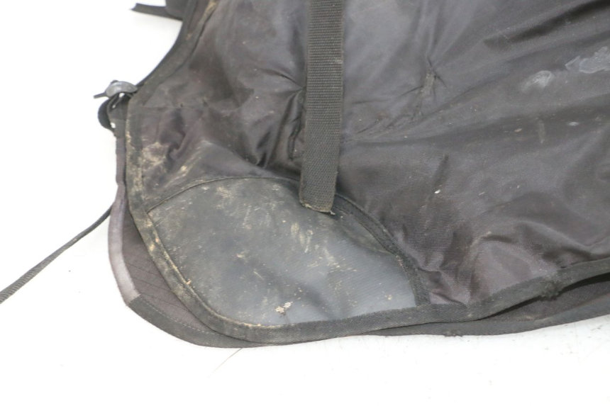 photo de TABLIER PROTECTION PIAGGIO XEVO - X EVO 125 (2007 - 2016) - État de surface