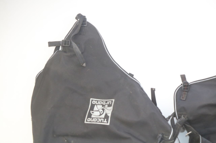 photo de TABLIER PROTECTION YAMAHA HW XENTER 125 (2011 - 2017)