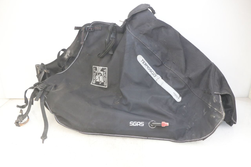 photo de TABLIER PROTECTION YAMAHA HW XENTER 125 (2011 - 2017)