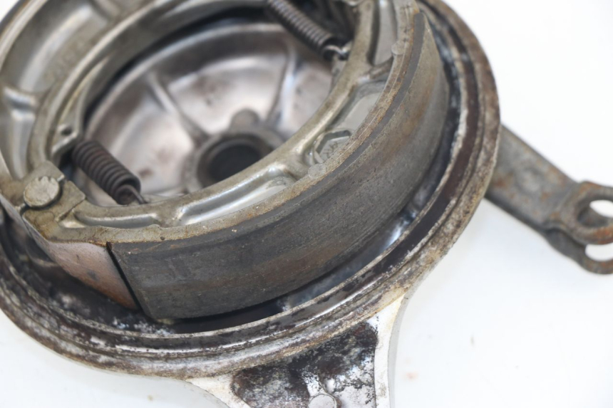 photo de TAMBOUR ARRIERE SUZUKI GN 125 (1997 - 2000)
