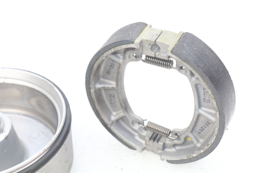 photo de TAMBOUR ARRIERE YAMAHA YFM R RAPTOR 90 (2017 - 2023) - Gros plan technique