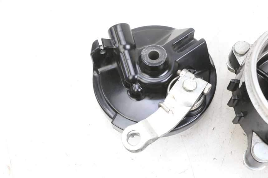 photo de TAMBOUR AVANT YAMAHA BW'S EASY 50 (2013 - 2016) - Marquages et références