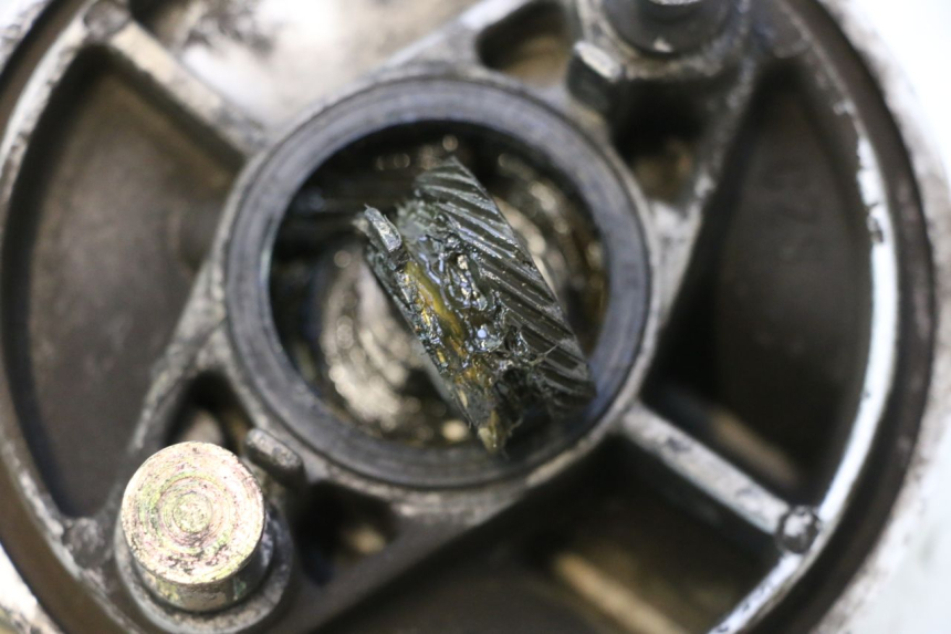 photo de TAMBOUR AVANT PEUGEOT LUDIX ONE 50 (2004 - 2006) - Zoom état d’usage