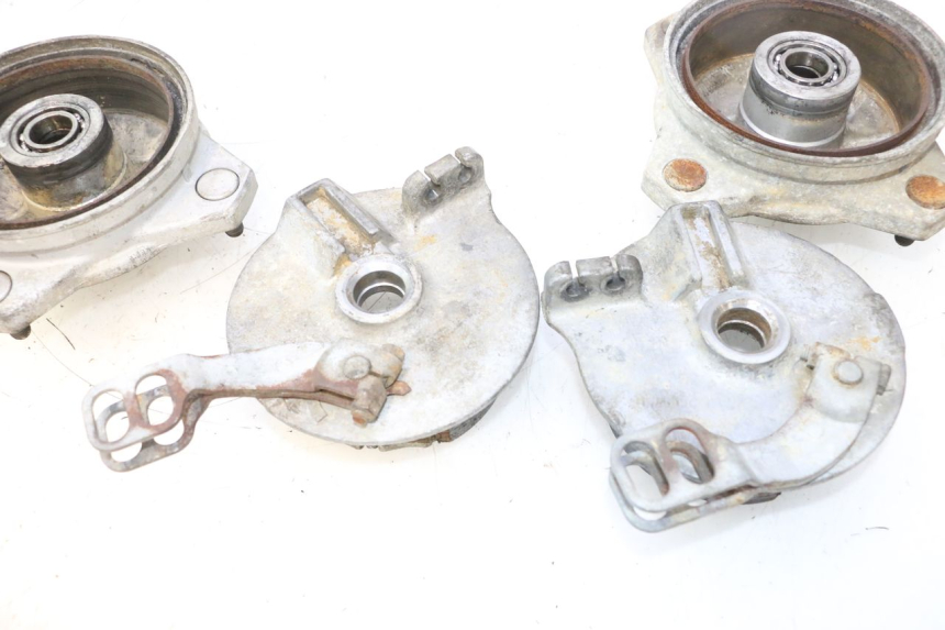 photo de TAMBOUR AVANT SMC XROAD 150 - Marquages et références