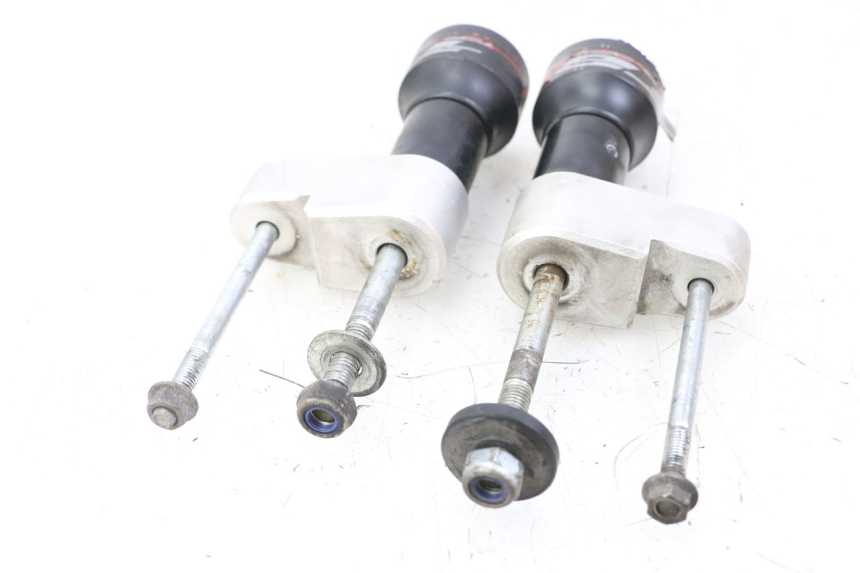 photo de TAMPON MOTEUR YAMAHA FZS FAZER 600 (2001 - 2003)