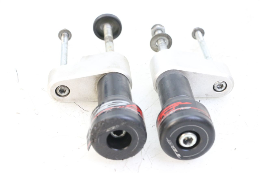 photo de TAMPON MOTEUR YAMAHA FZS FAZER 600 (2001 - 2003)