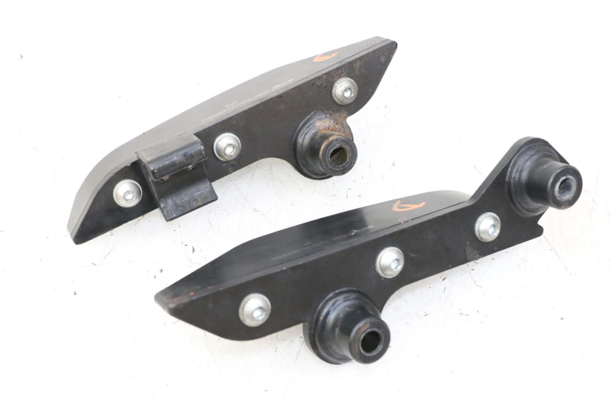 photo de TAMPON MOTEUR SUZUKI GSR 750 (2011 - 2017)