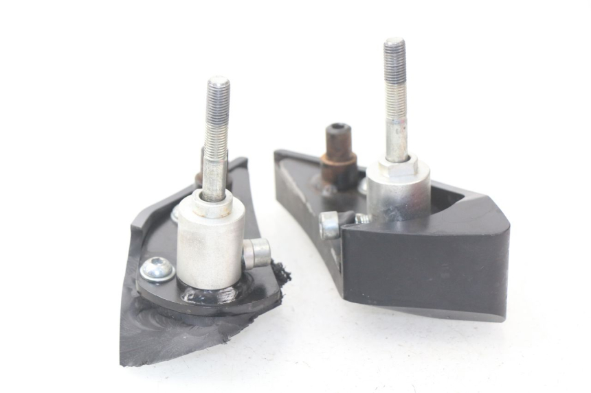 photo de TAMPON MOTEUR SUZUKI GSX-R GSXR K16 1000 (2012 - 2016)