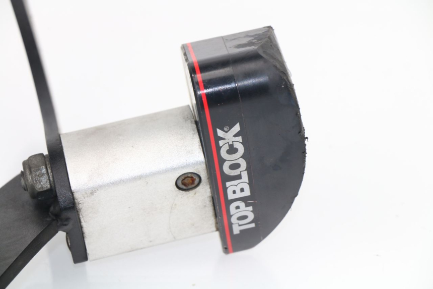 photo de TAMPON MOTEUR SUZUKI GSF N BANDIT 1250 (2007 - 2010)