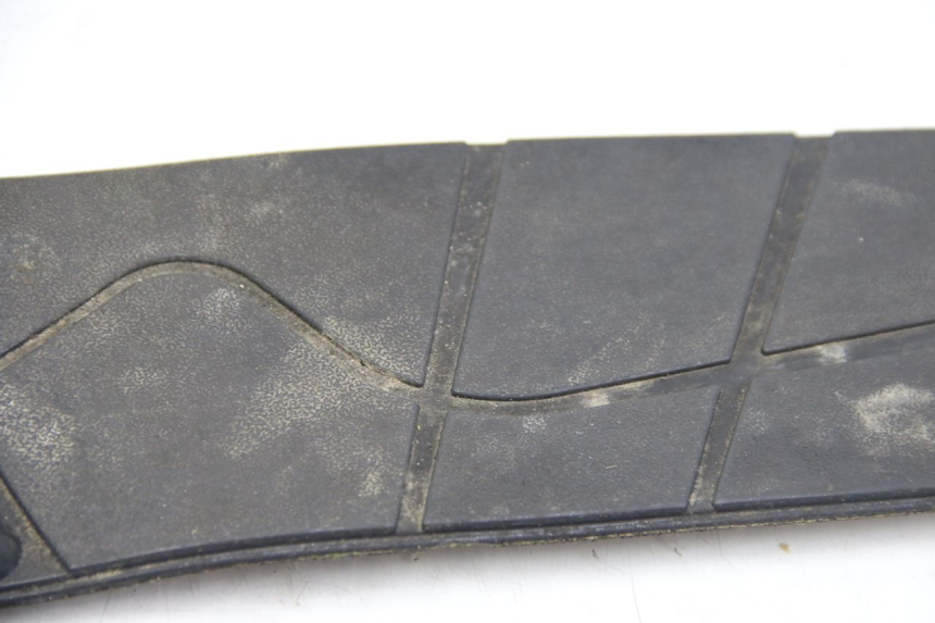 photo de TAPIS MARCHE PIED APRILIA ATLANTIC 500 (2002 - 2003)