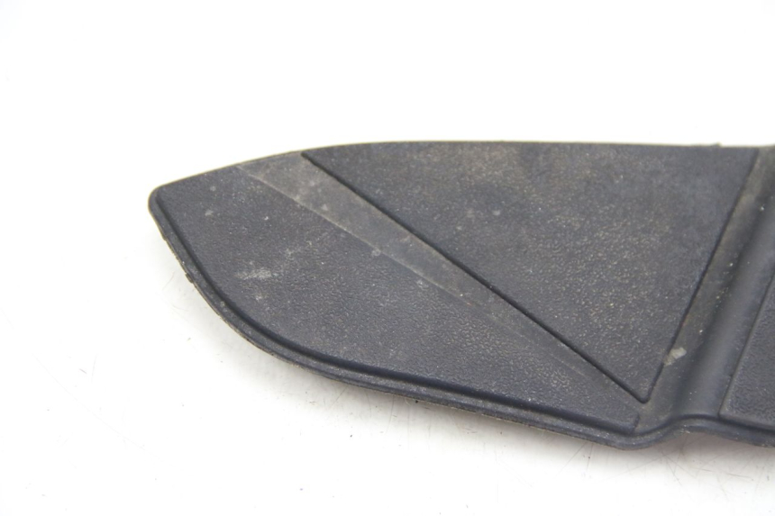photo de TAPIS MARCHE PIED APRILIA ATLANTIC 500 (2002 - 2003)