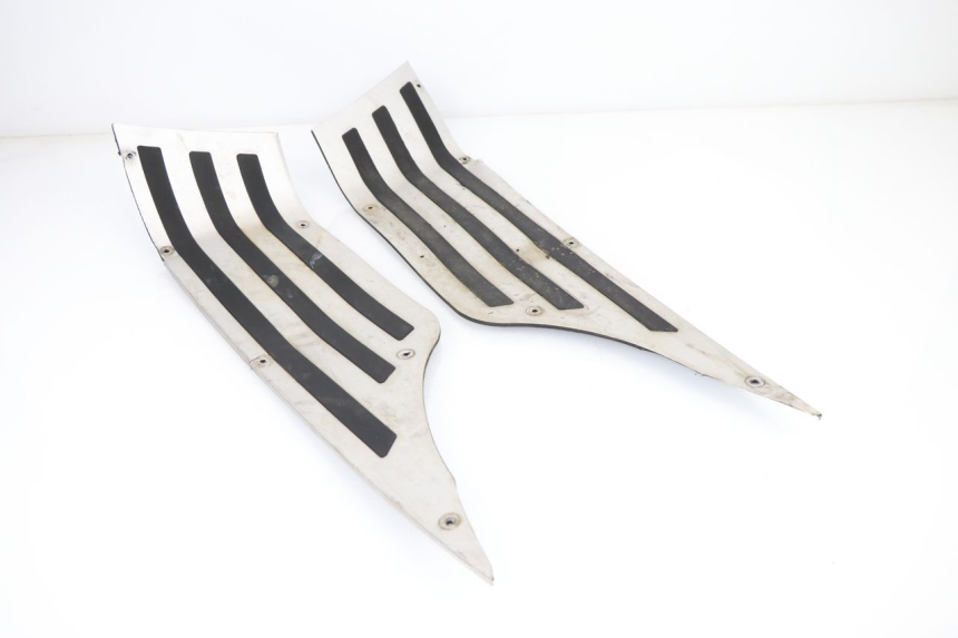 photo de TAPIS MARCHE PIED GOWINN DOLCE VITA 125 (2007 - 2013)