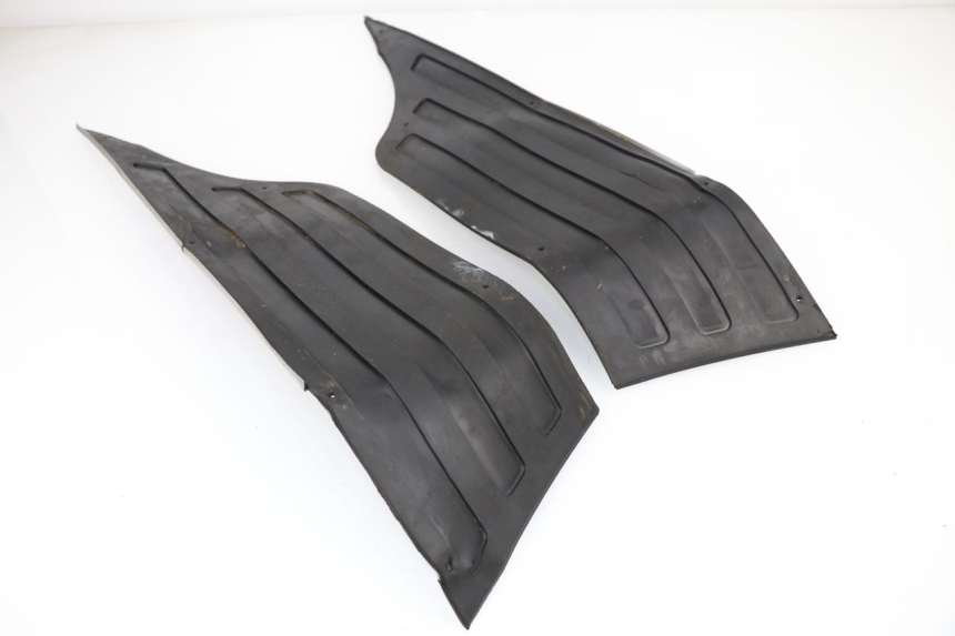 photo de TAPIS MARCHE PIED GOWINN DOLCE VITA 125 (2007 - 2013)