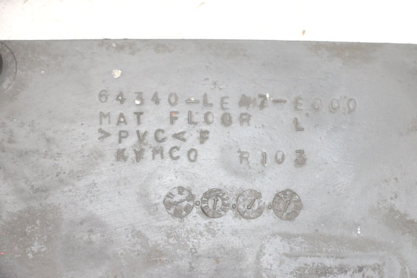 photo de Floor mat KYMCO DINK STREET ABS 125 (2011 - 2018)
